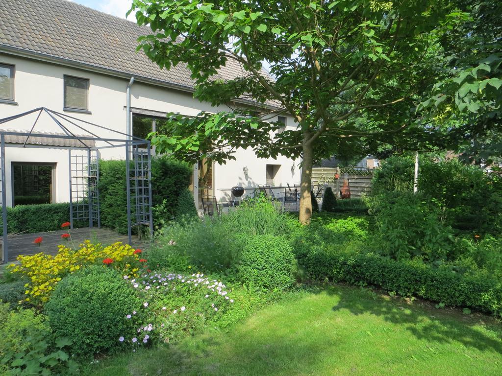 De Aventurijn Bed & Breakfast Римст Екстериор снимка
